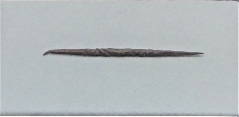 堂山下遺跡出土けがき針